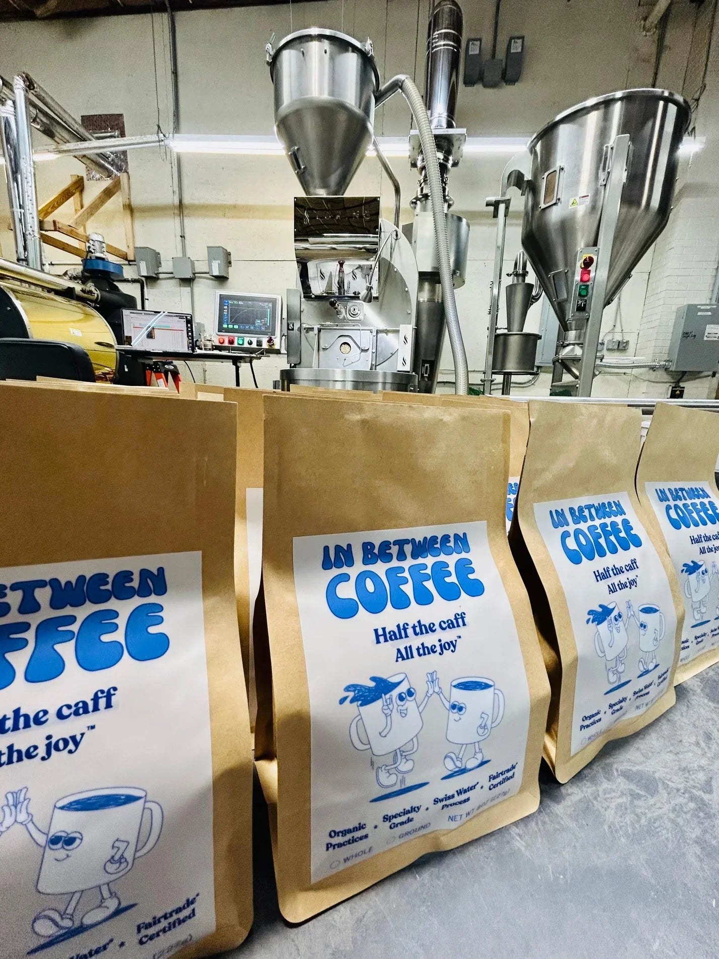 WHOLESALE IN BETWEEN COFFEE CASE AUSTIN-1